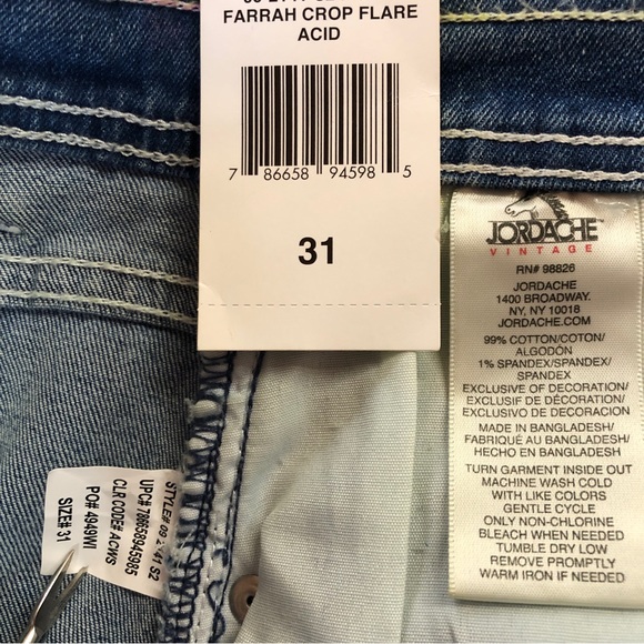 Jordache Farrah Crop Flare Ombré Jeans (31) - Picture 13 of 16